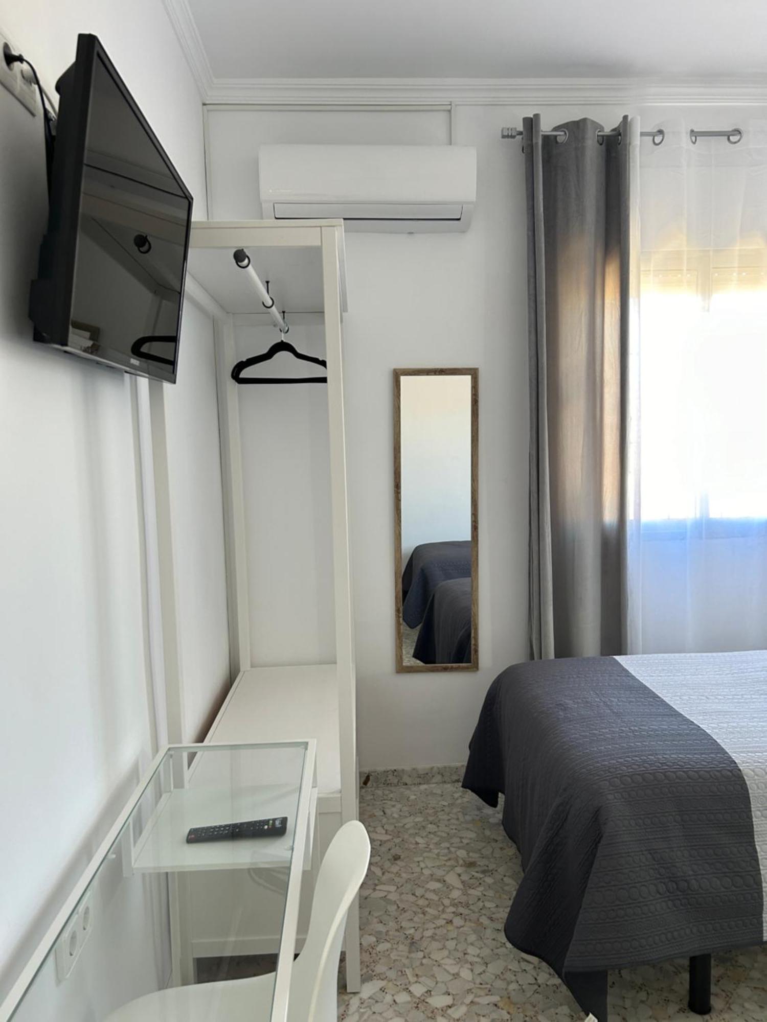 Apartamento Mas Y Prat Nº 19 Ecija Exterior photo